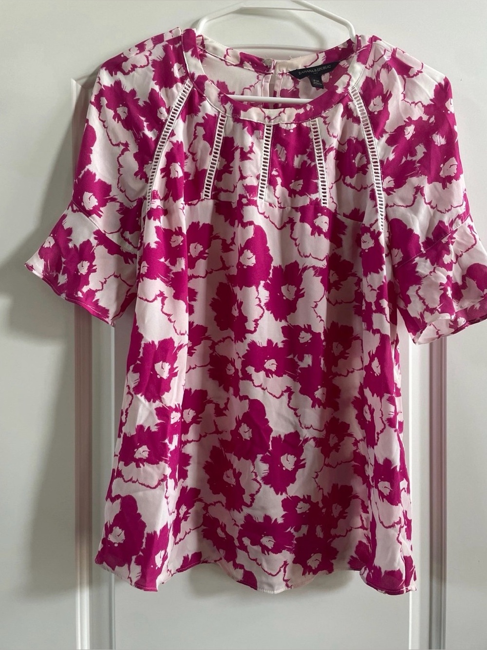 Banana Republic Flutter Sleeve Blouse